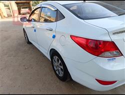 هیوندای ئەکسنت